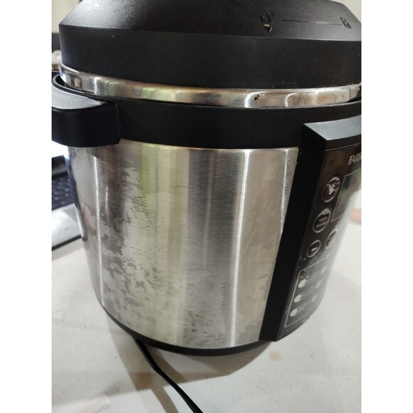 Farborware  12 Cup Stainless Electric Pressure Cooker (584)